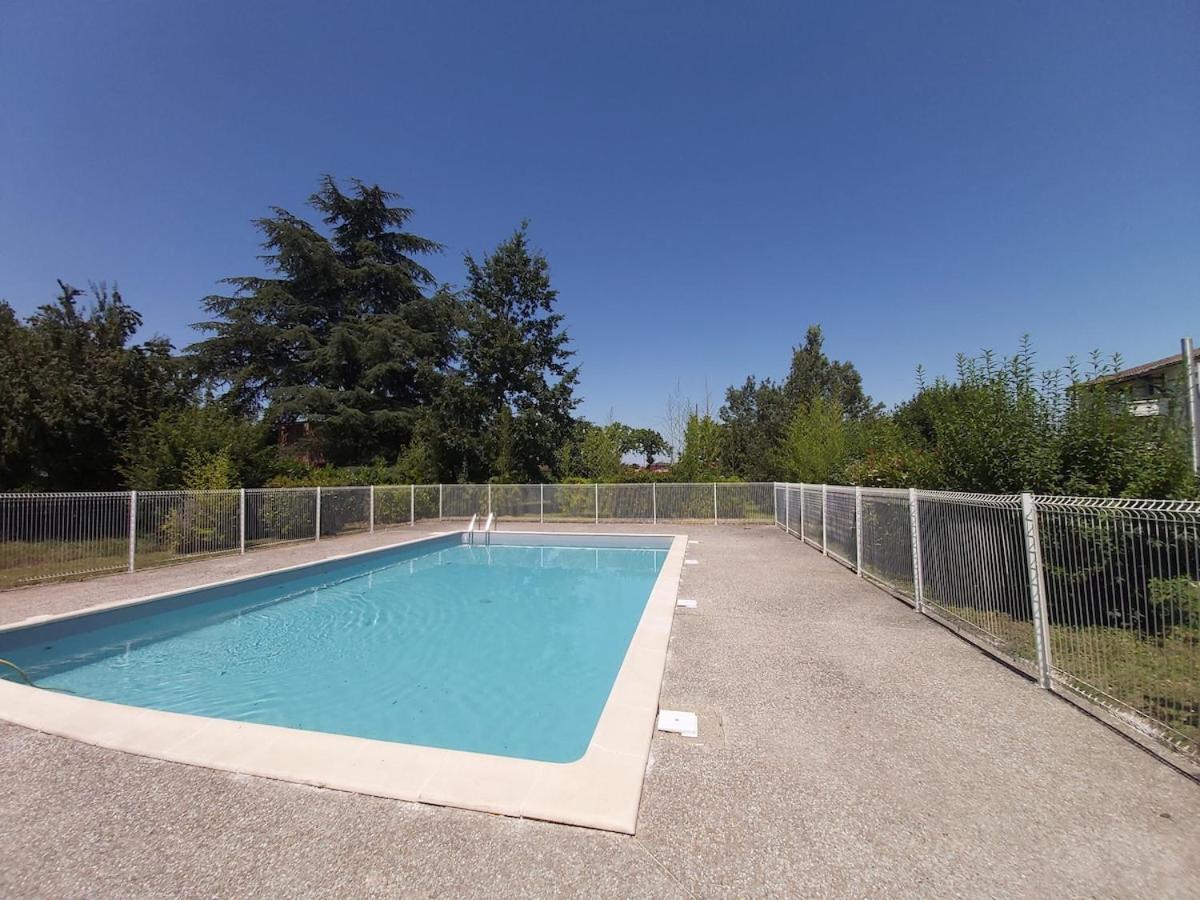 Le Sporting Land - Avec Entree Autonome, Parking Prive & Sa Piscine ! - Lejlighed Gaillac Eksteriør billede